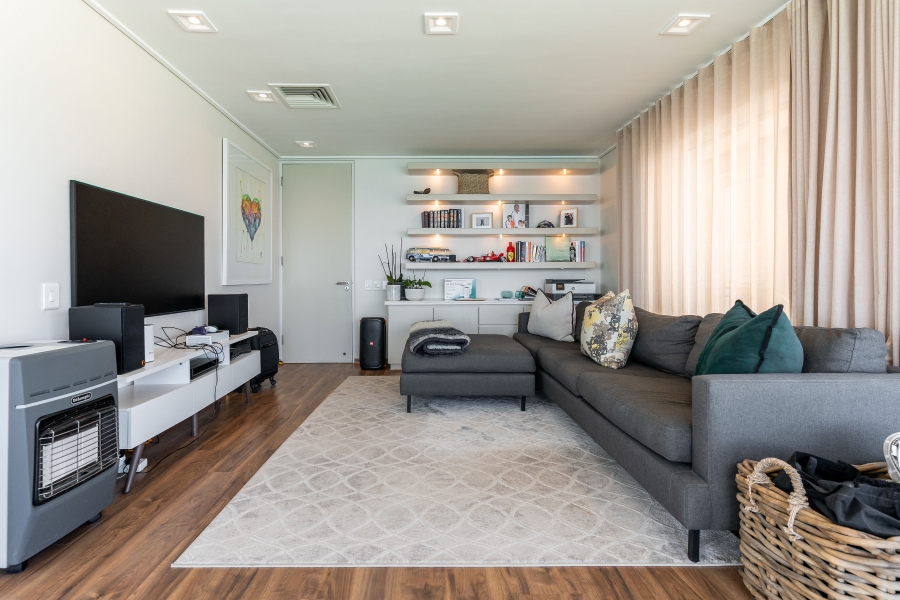 To Let 3 Bedroom Property for Rent in Clifton Western Cape